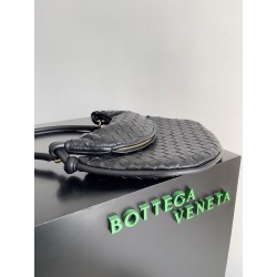 Bottega Veneta Gemelli Medium Bag in Black Intrecciato Lambskin 742