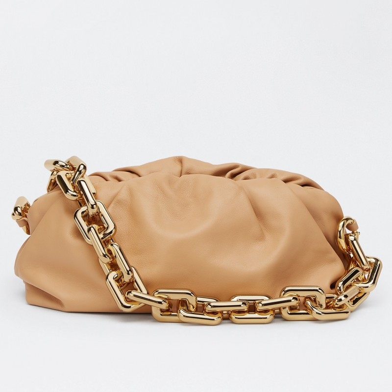 Bottega Veneta The Chain Pouch Bag In Beige Calfskin 765