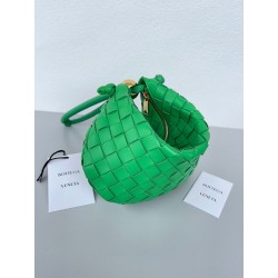 Bottega Veneta Turn Bag In Green Intrecciato Lambskin 920