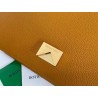 Bottega Veneta Mount Medium Envelope Bag In Cob Leather 267