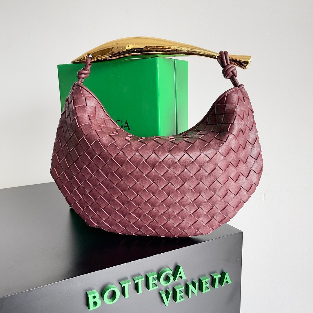 Bottega Veneta Small Sardine Bag In Barolo Intrecciato Lambskin 162