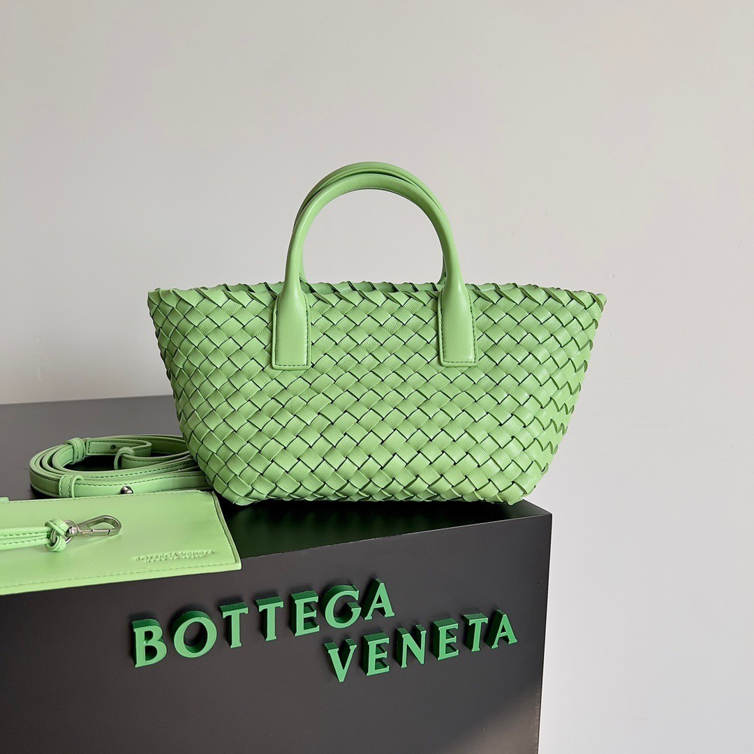 Bottega Veneta Mini Cabat Bag In Pistachio Intrecciato Lambskin 345