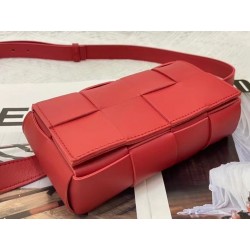 Bottega Veneta Cassette Belt Bag In Red Intrecciato Leather 755