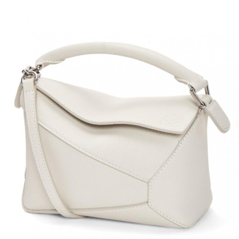 Loewe Puzzle Mini Bag In White Grained Calfskin  384