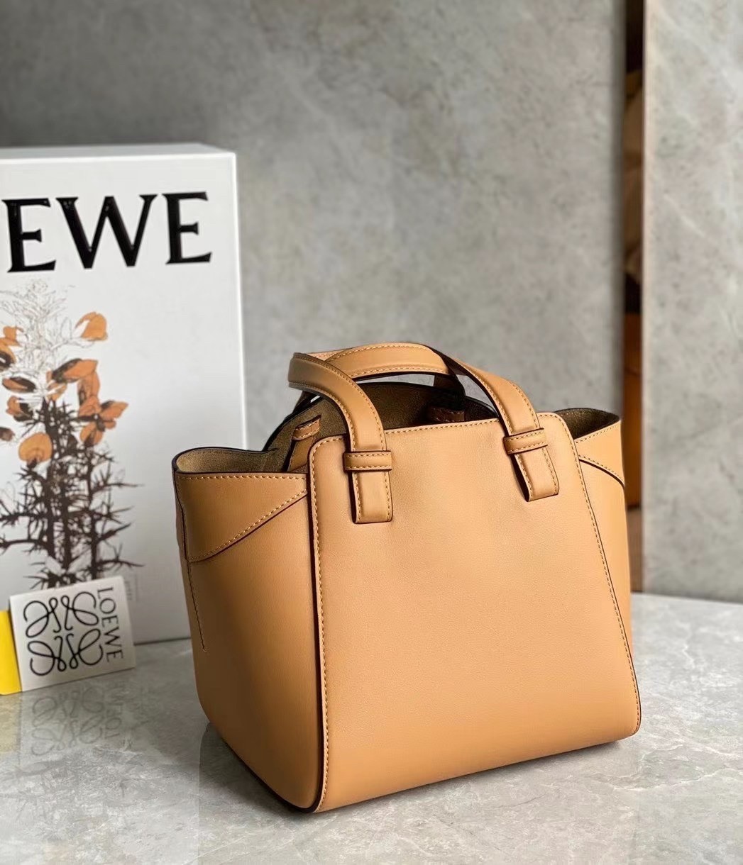 Loewe Hammock Nugget Bag In Brown Calfskin 415