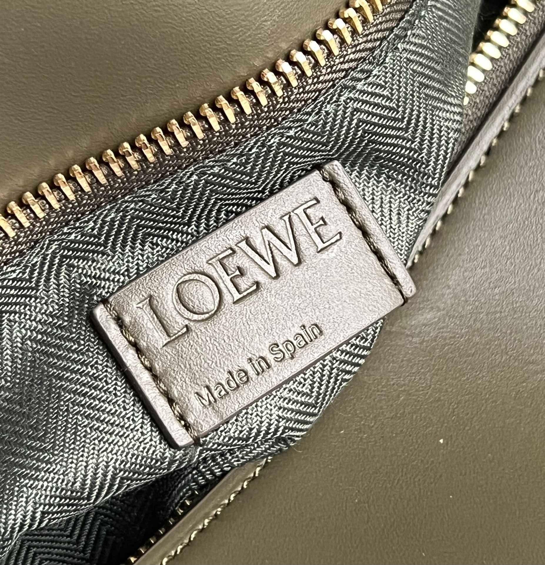 Loewe Puzzle Edge Small Bag In Khaki Green Satin Calfskin 732