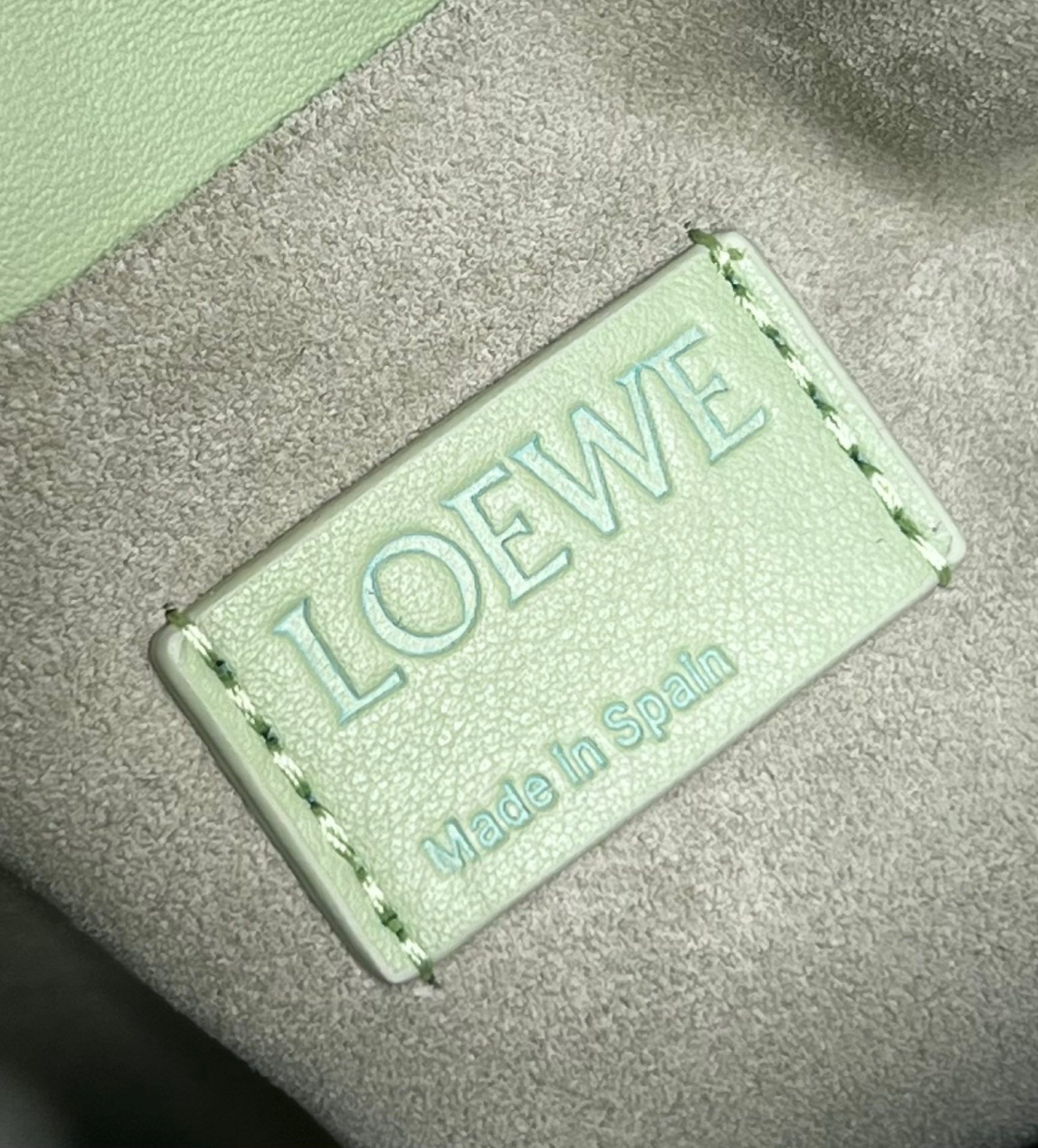 Loewe Flamenco Clutch Bag In Lime Green Leather 383