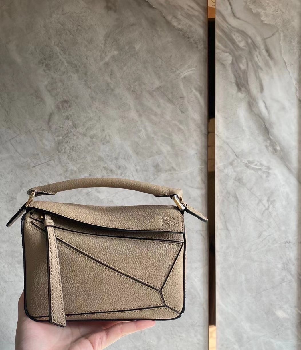 Loewe Puzzle Mini Bag In Sandy Grained Calfskin 412