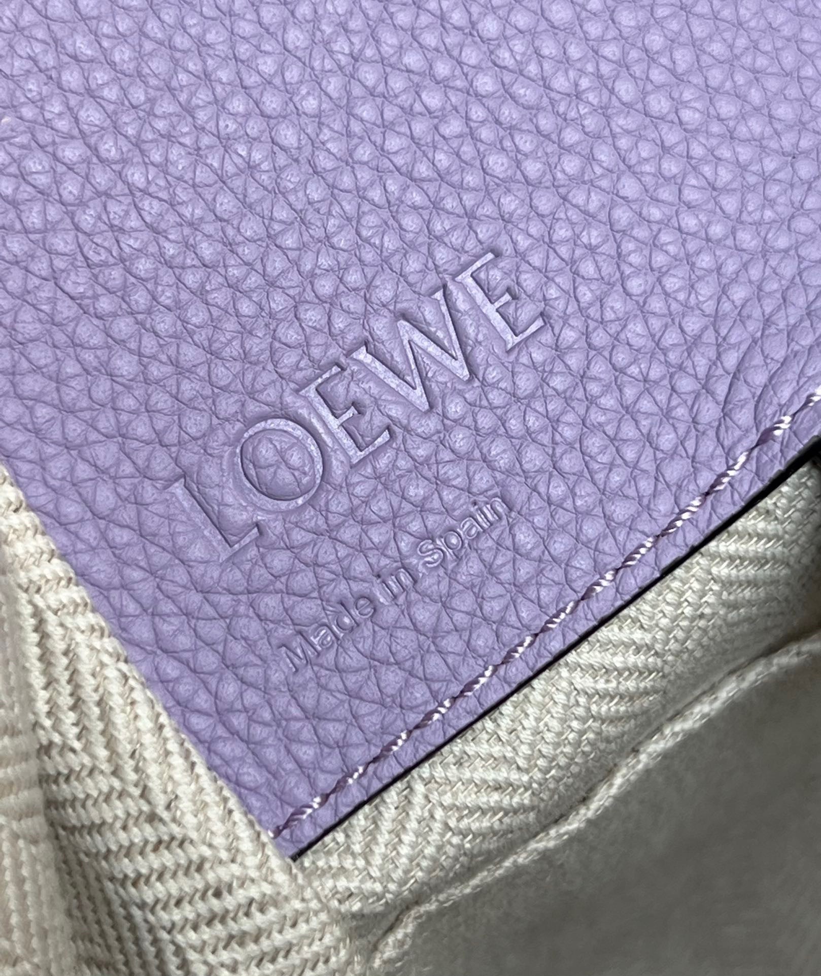 Loewe Compact Hammock Bag in Light Mauve Grained Calfskin 937