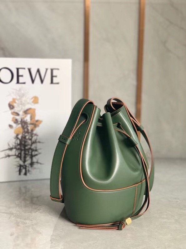 Loewe Small Balloon Bucket Bag In Khaki Calfskin 162