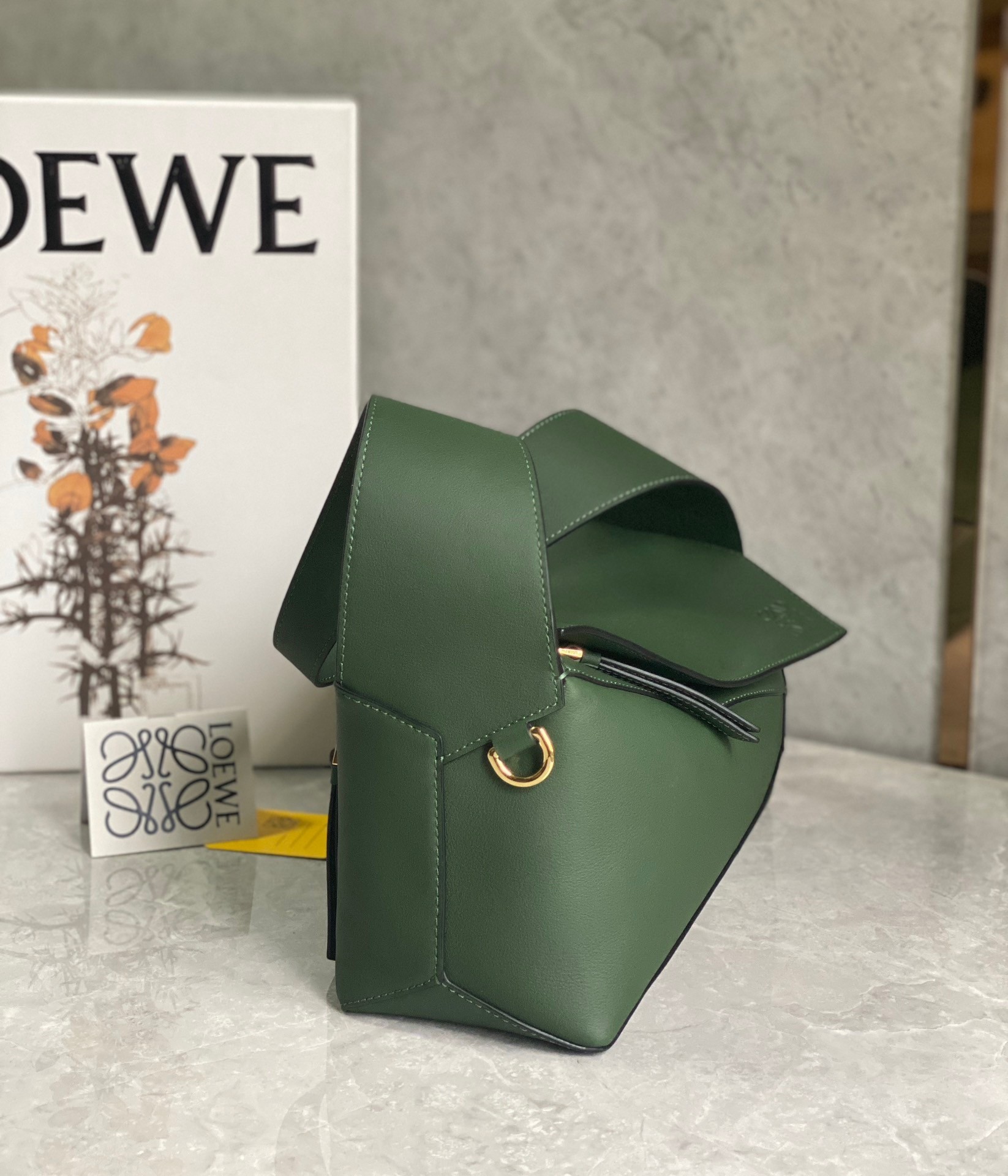 Loewe Puzzle Hobo Bag In Vintage Khaki Nappa Calfskin 515