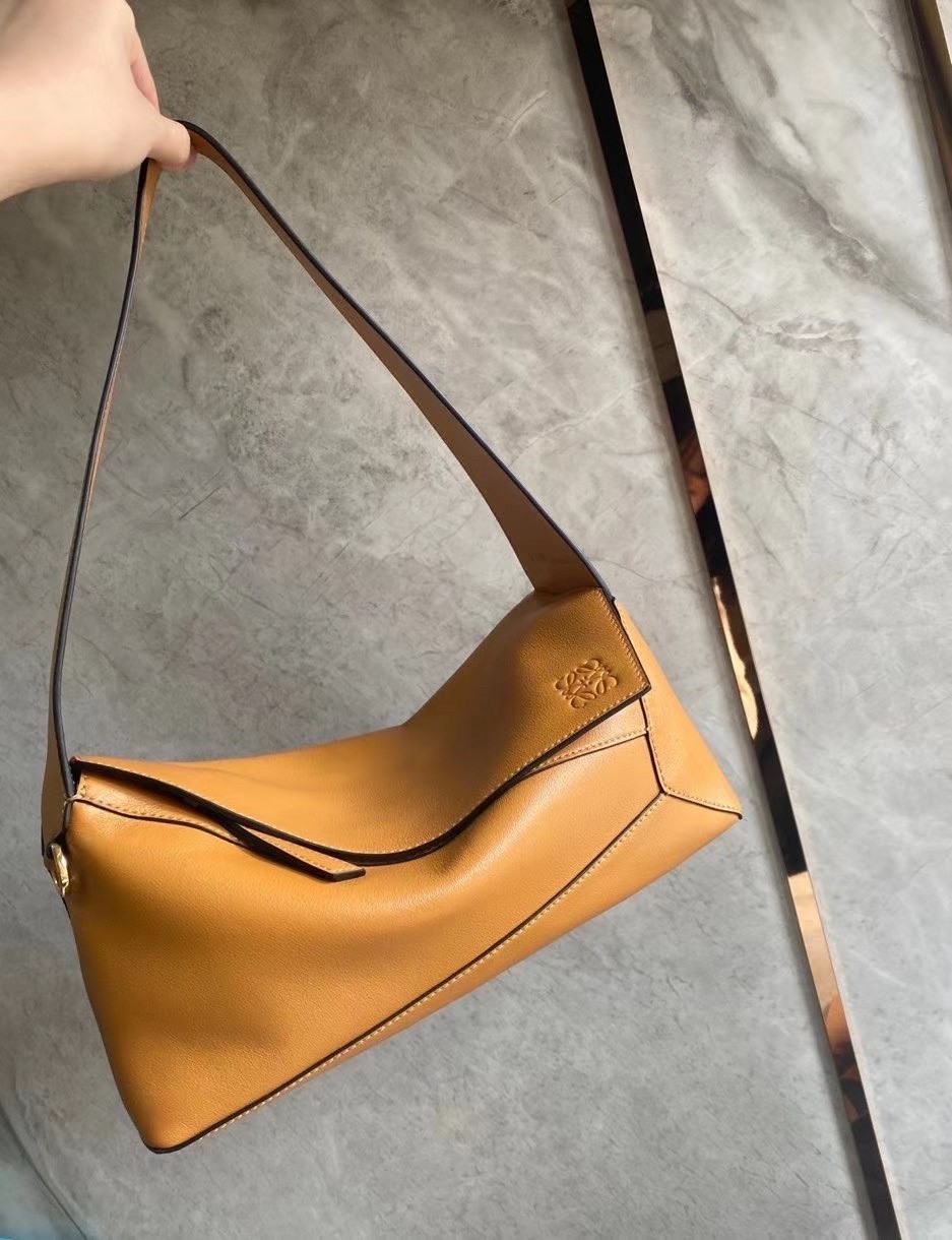 Loewe Puzzle Hobo Bag In Brown Nappa Calfskin  598