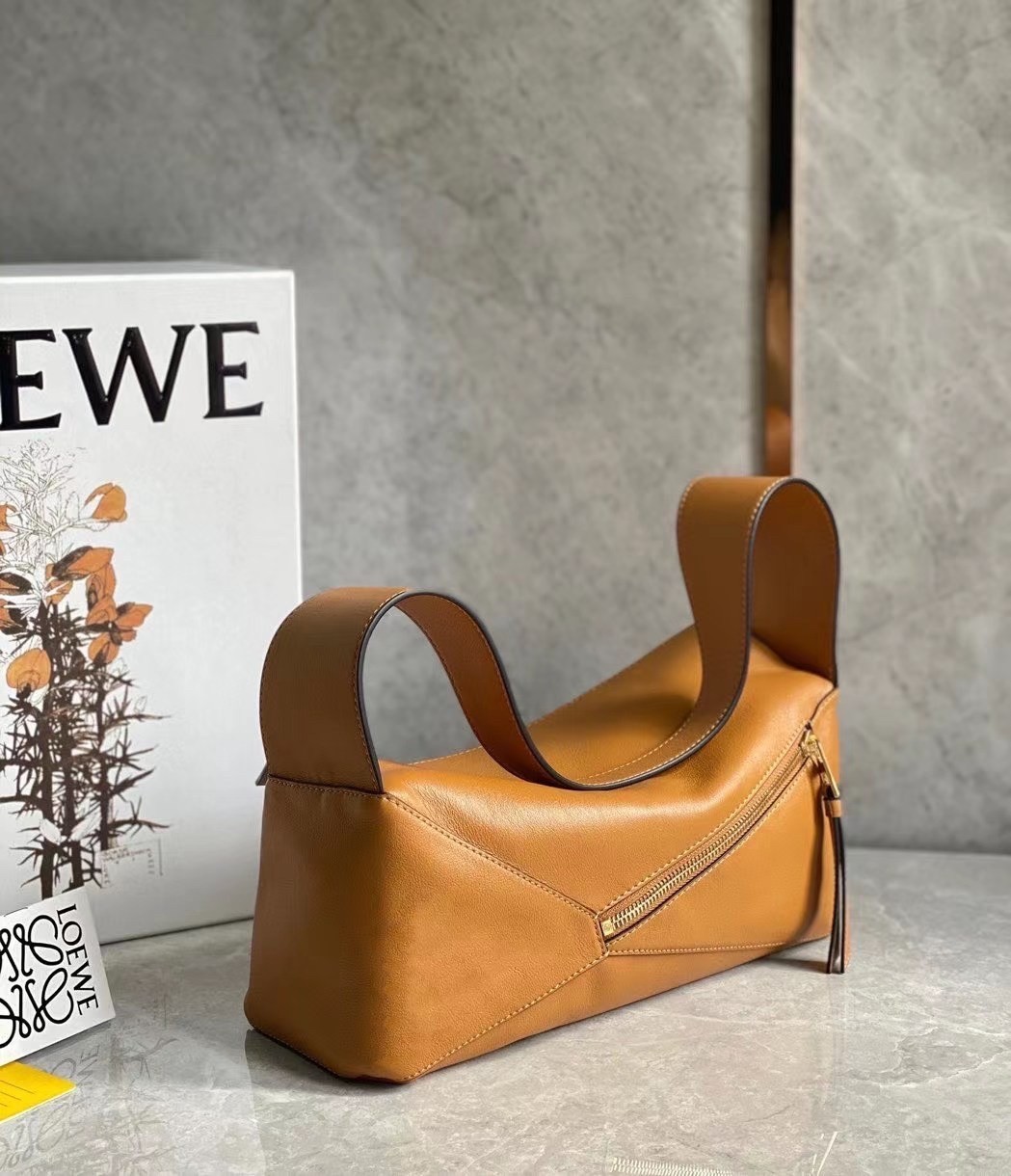 Loewe Puzzle Hobo Bag In Brown Nappa Calfskin  598