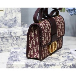 Dior 30 Montaigne Bag In Burgundy Oblique Jacquard Canvas 450