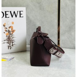 Loewe Puzzle Small Bag In Burgundy Satin Calfskin 574