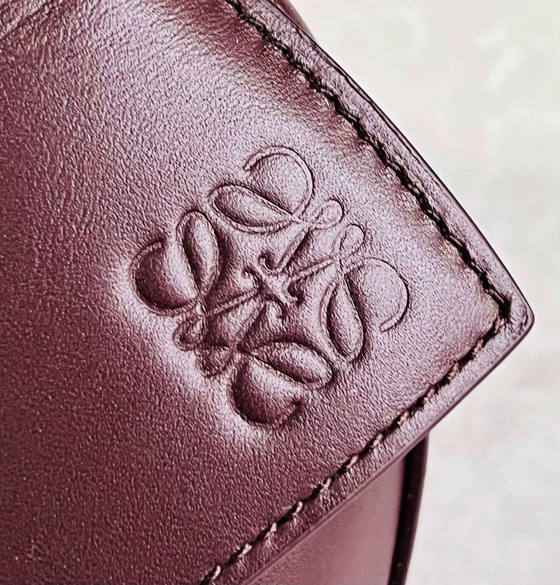 Loewe Puzzle Small Bag In Burgundy Satin Calfskin 574