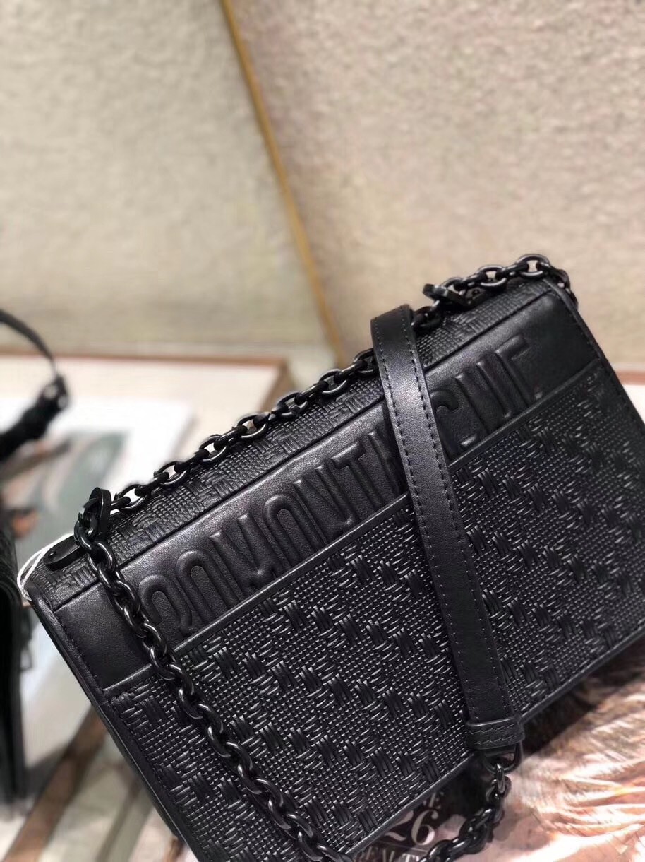 Dior 30 Montaigne Chain Bag In Black Braided Lambskin 930