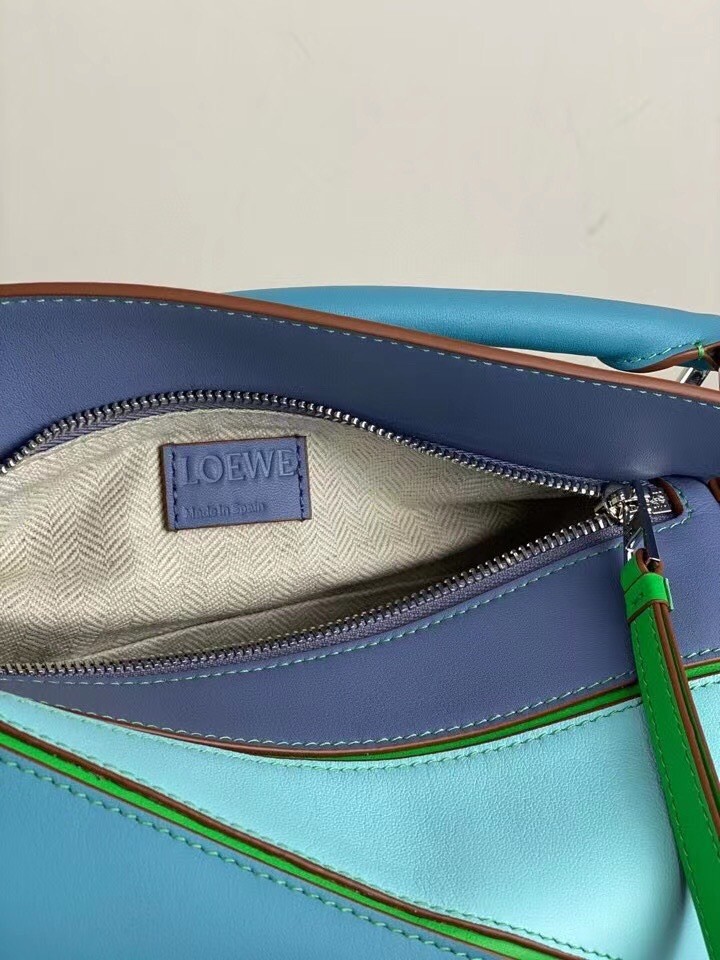 Loewe Small Puzzle Bag In Blue/Blueberry/Lilas Calfskin 601