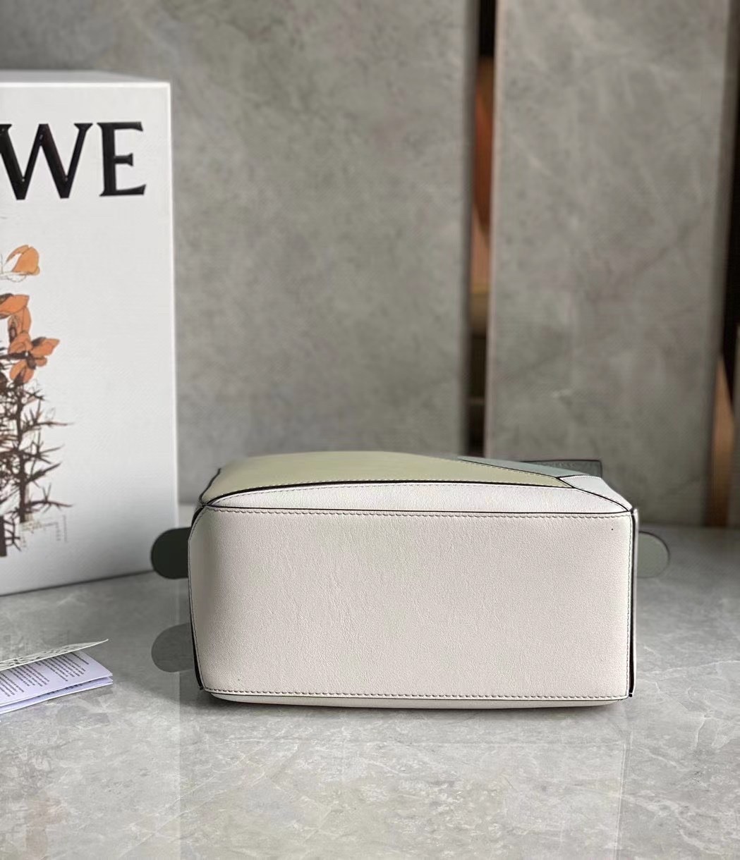 Loewe Puzzle Small Bag In Grey/Cream/White Calfskin 596