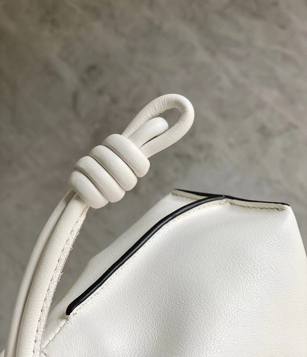 Loewe Flamenco Mini Clutch In White Nappa Leather 635