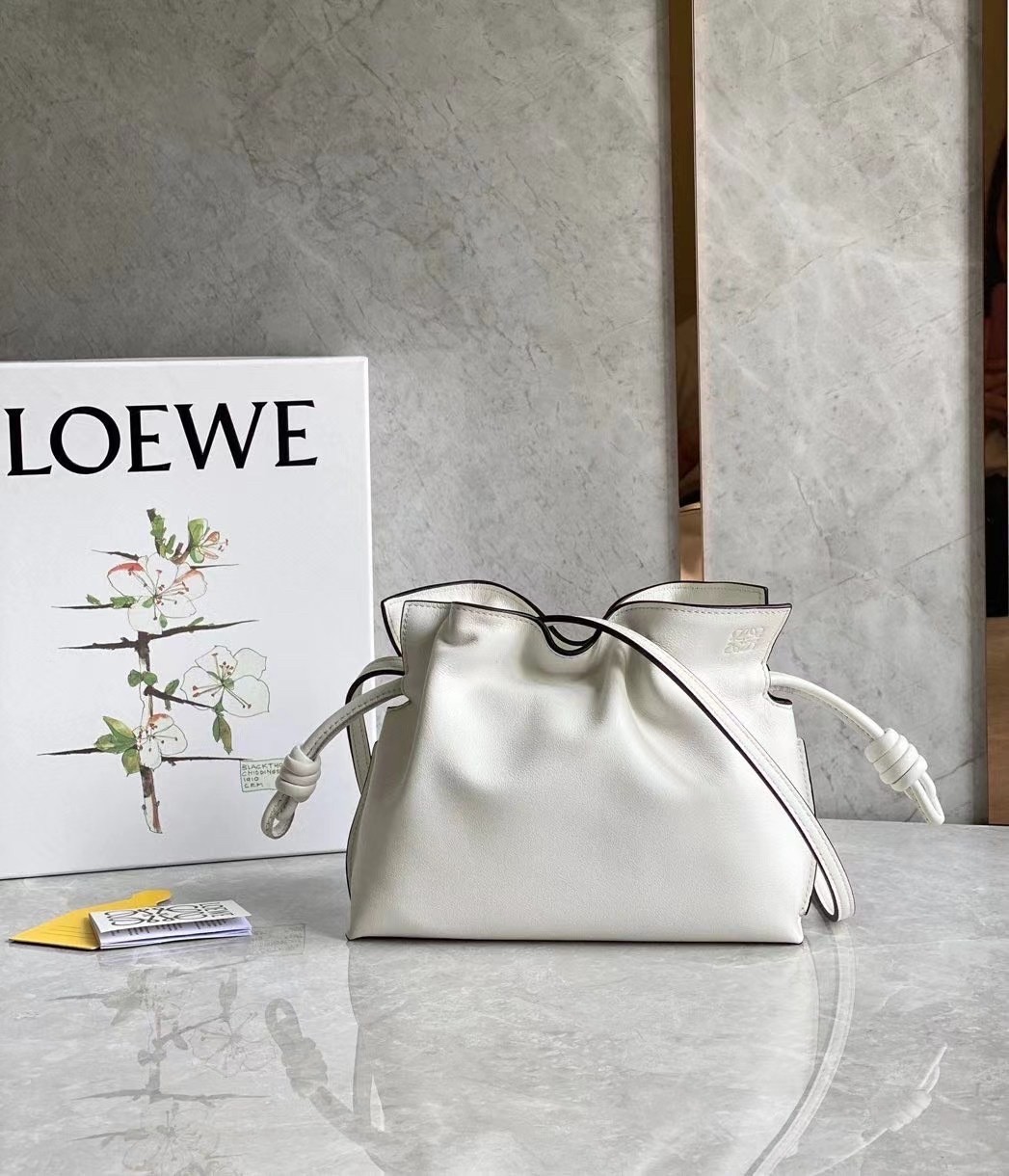 Loewe Flamenco Mini Clutch In White Nappa Leather 635