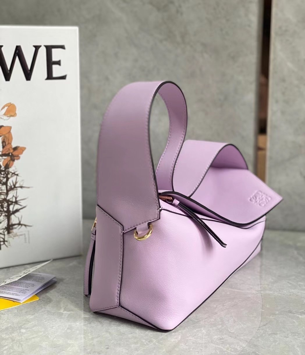 Loewe Puzzle Hobo Bag In Pink Nappa Calfskin 581