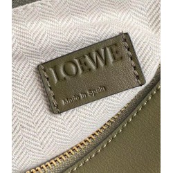 Loewe Puzzle Small Bag In Green/Oat Calfskin 706