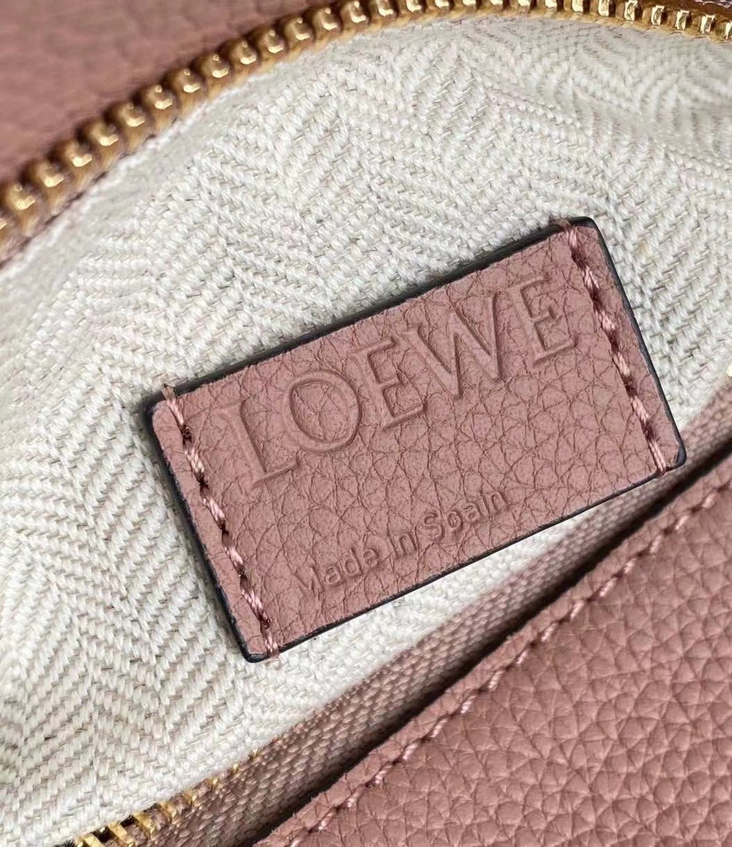 Loewe Puzzle Small Bag In Dark Blush Grained Leather 300