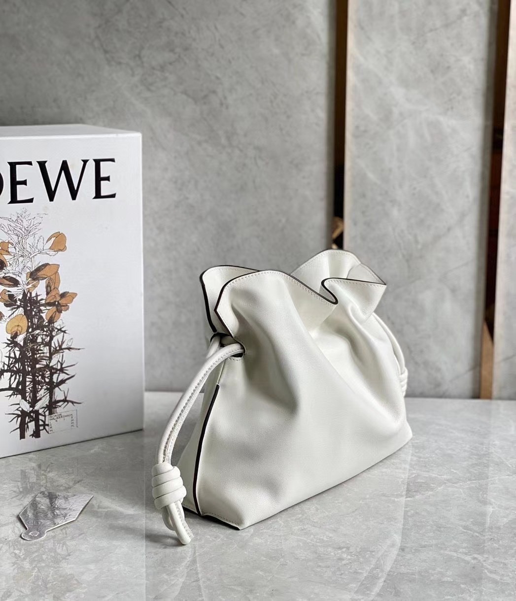 Loewe Flamenco Clutch In White Nappa Leather 795