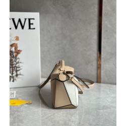 Loewe Puzzle Mini Bag In White/Warm Desert Calfskin 827