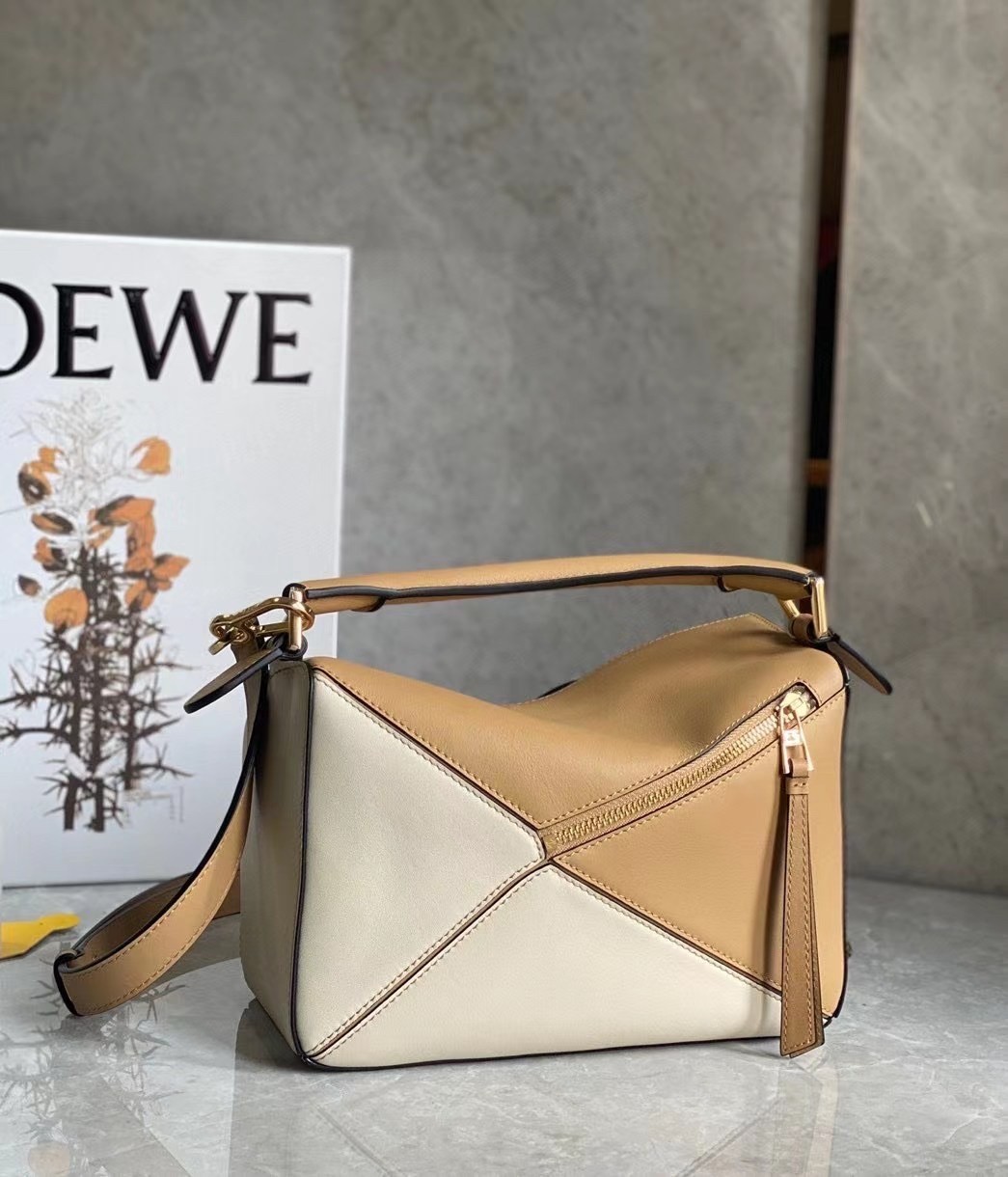 Loewe Puzzle Small Bag In Dune/Warm Desert Calfskin 908