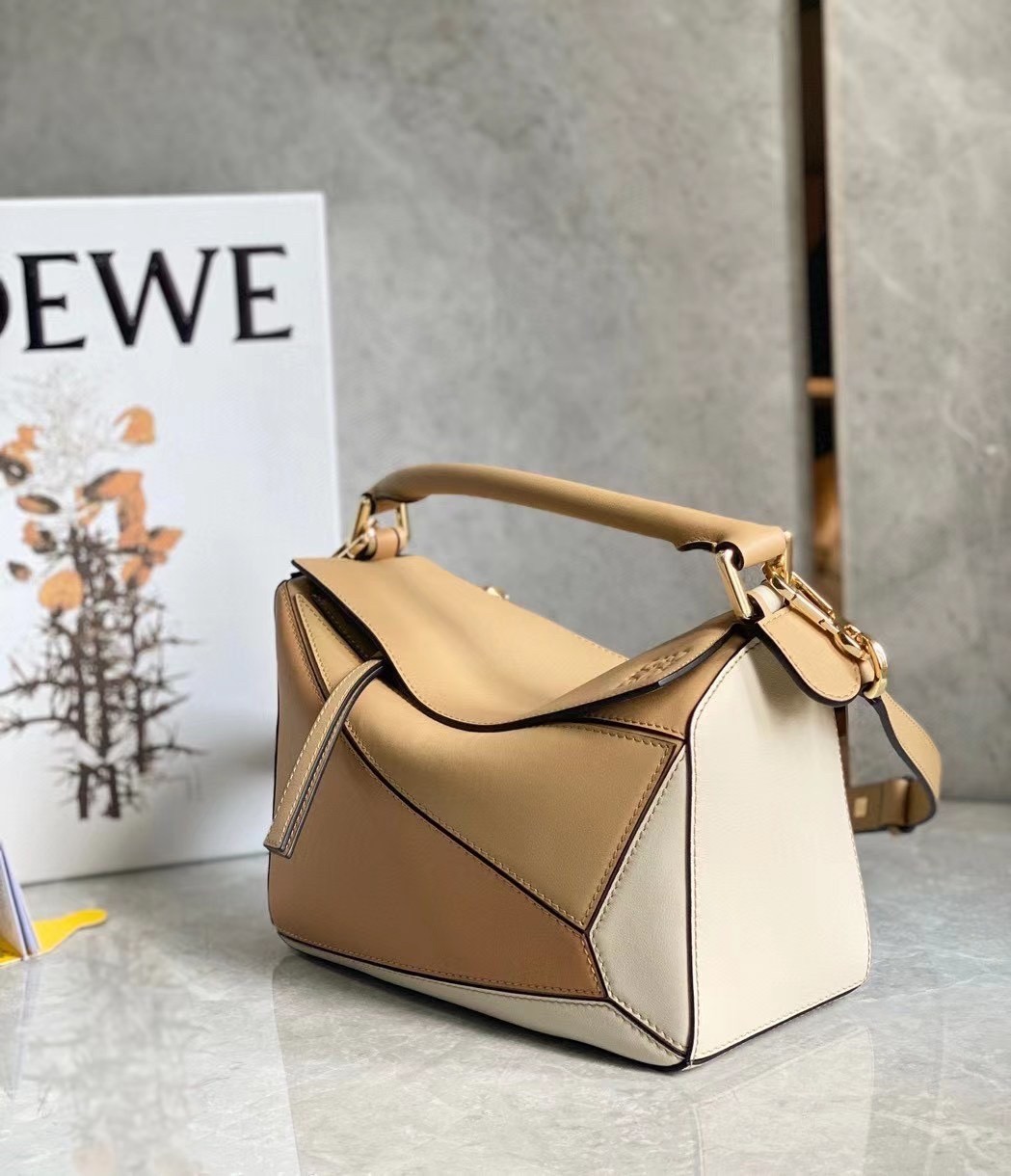 Loewe Puzzle Small Bag In Dune/Warm Desert Calfskin 908