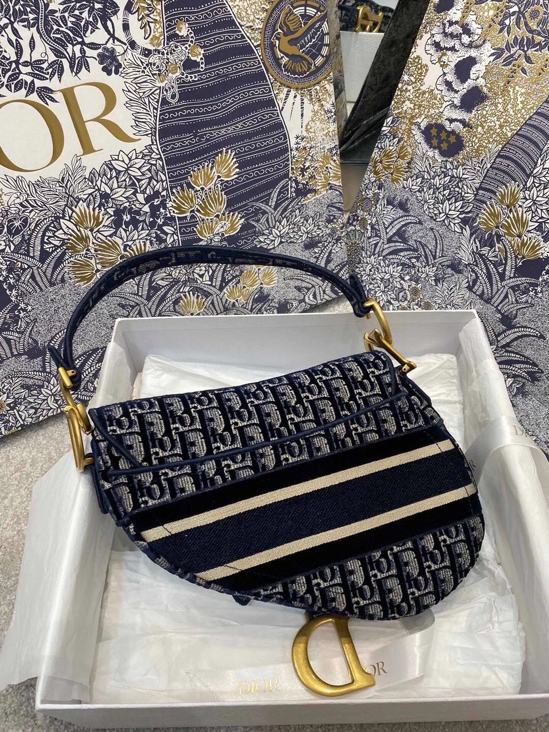 Dior Saddle Bag In Blue Dior Oblique Embroidered Velvet 783