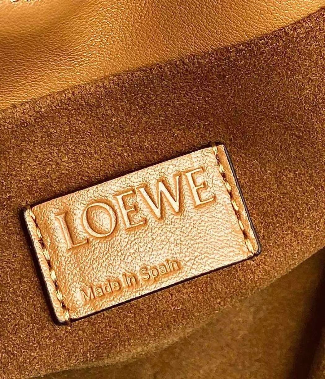 Loewe Flamenco Clutch In Brown Nappa Leather 998