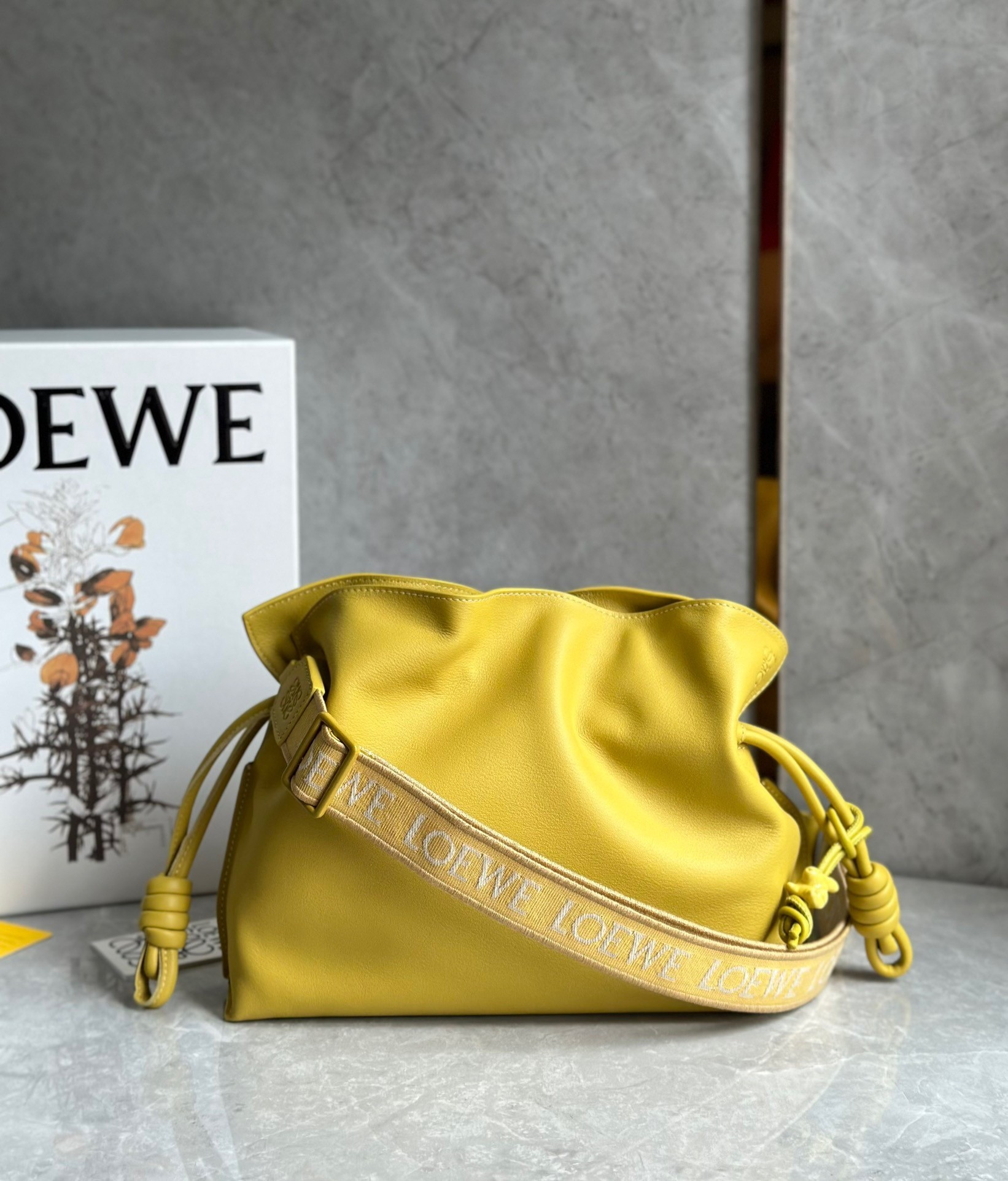 Loewe Flamenco Clutch Bag In Pale Yellow Leather 264