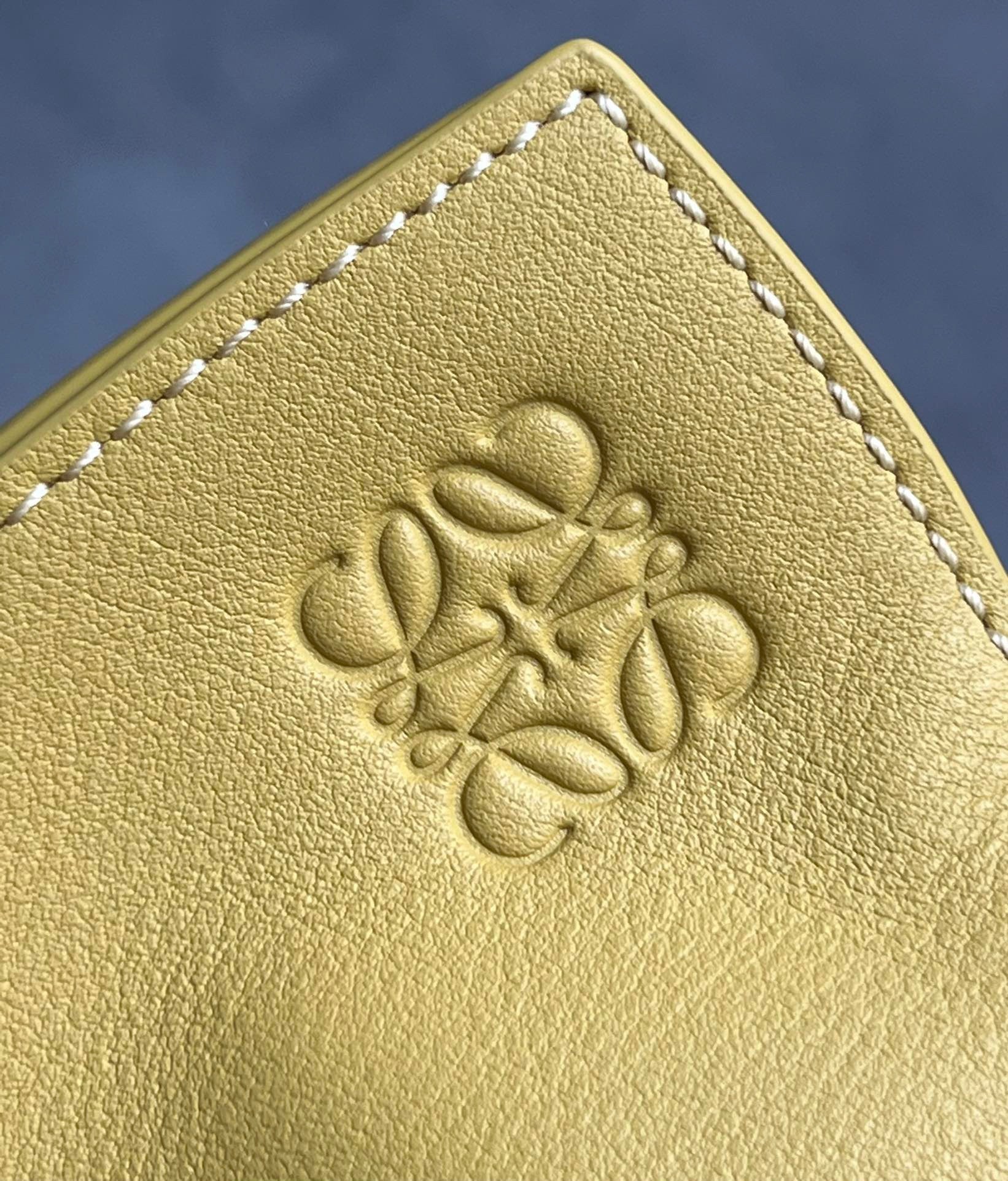 Loewe Flamenco Clutch Bag In Pale Yellow Leather 264