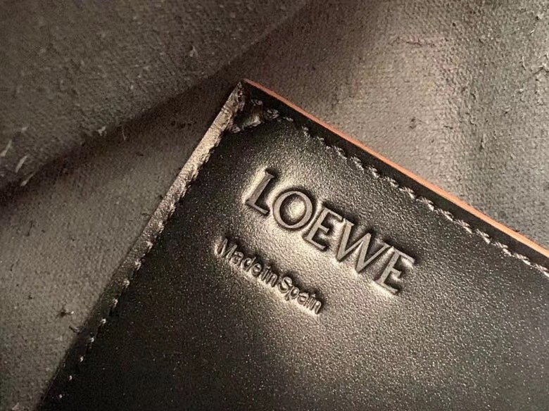 Loewe Medium Balloon Bucket Bag In Black Calfskin 428