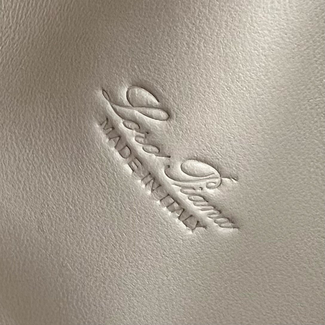 Loro Piana Extra Pocket Pouch L19 in White Grained Leather 009