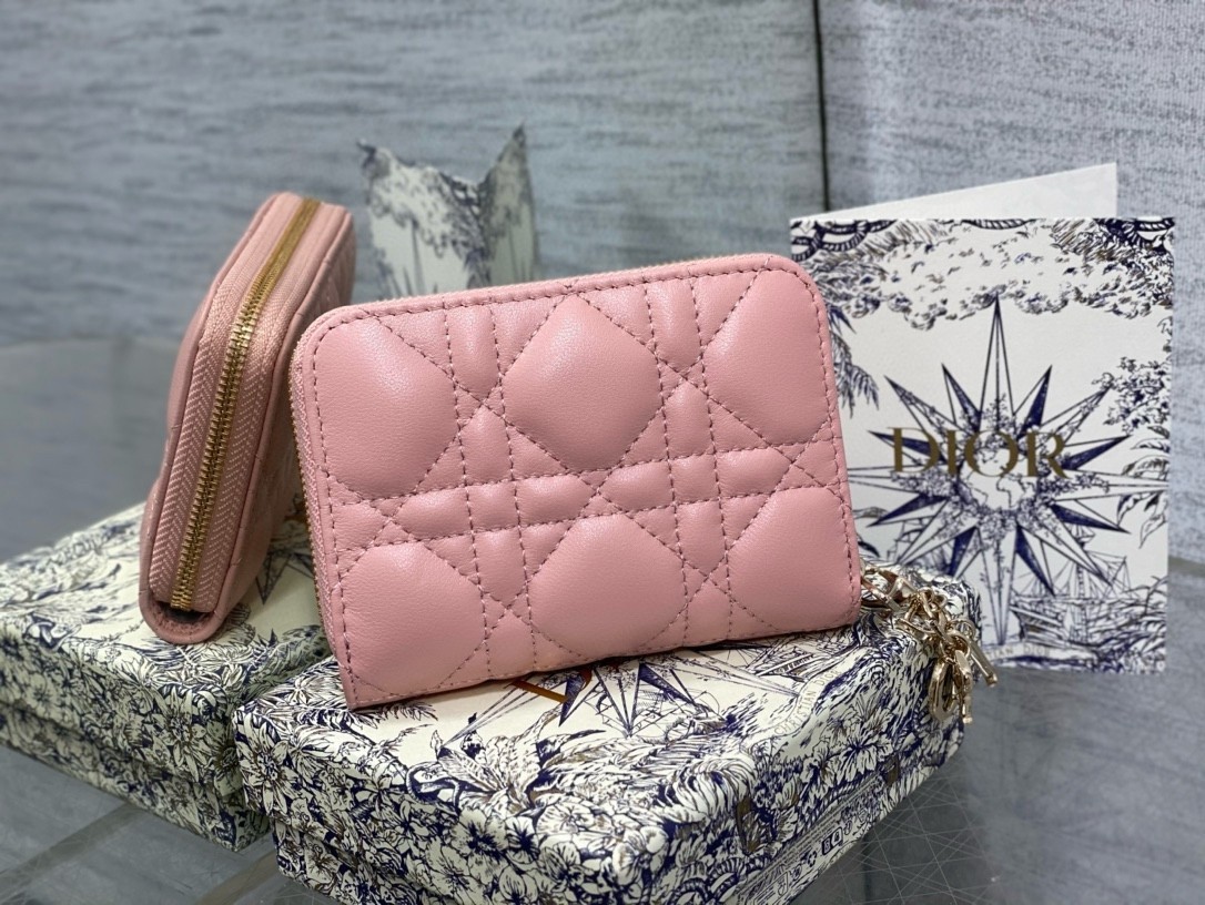 Dior Lady Dior Voyageur Small Coin Purse in Pink Lambskin 173