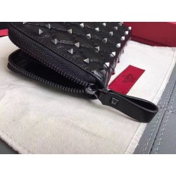 Valentino Rockstud Spike Zip Wallet In Noir Lambskin 552