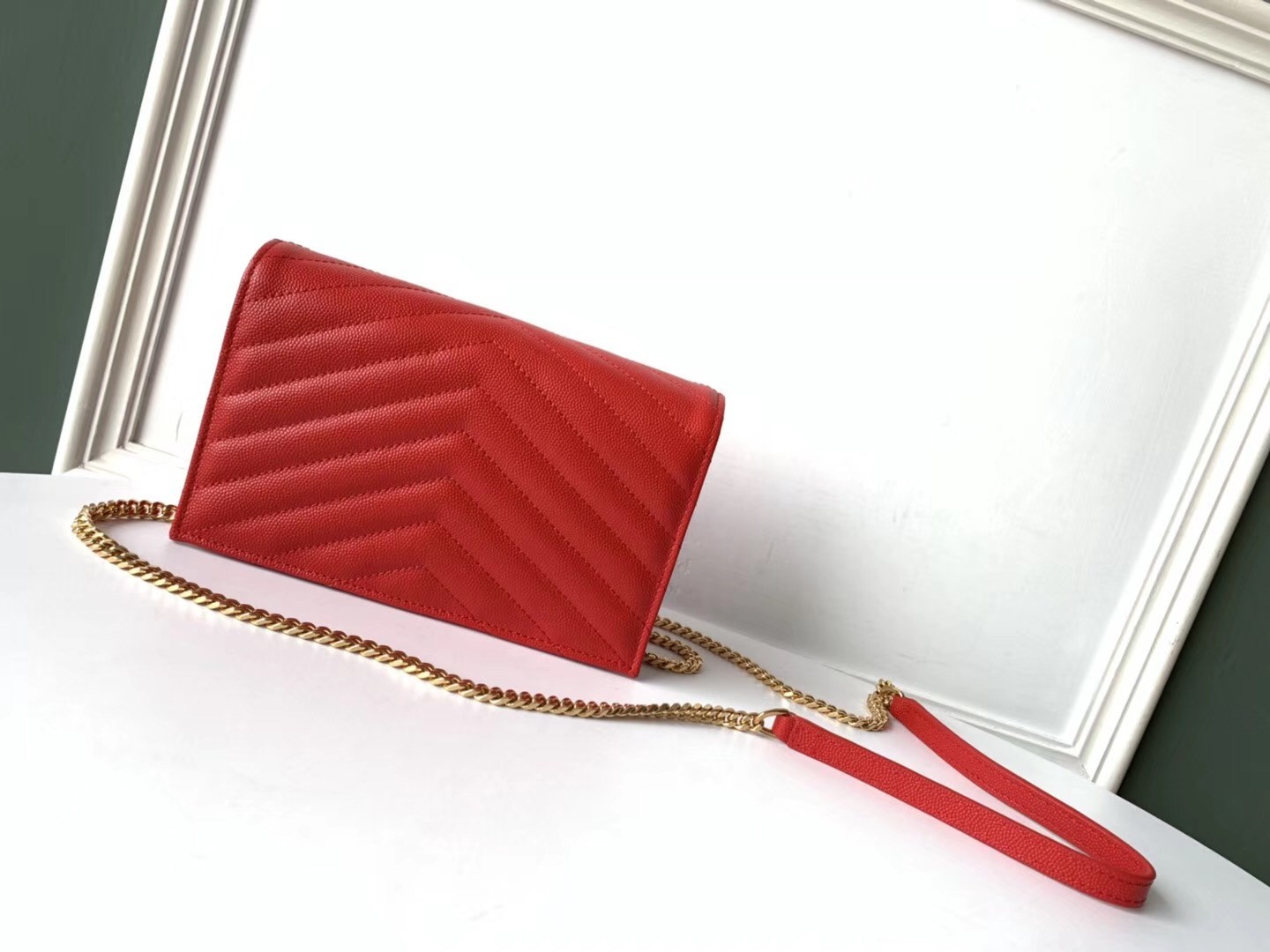 Saint Laurent WOC Envelope Chain Wallet In Red Leather 060