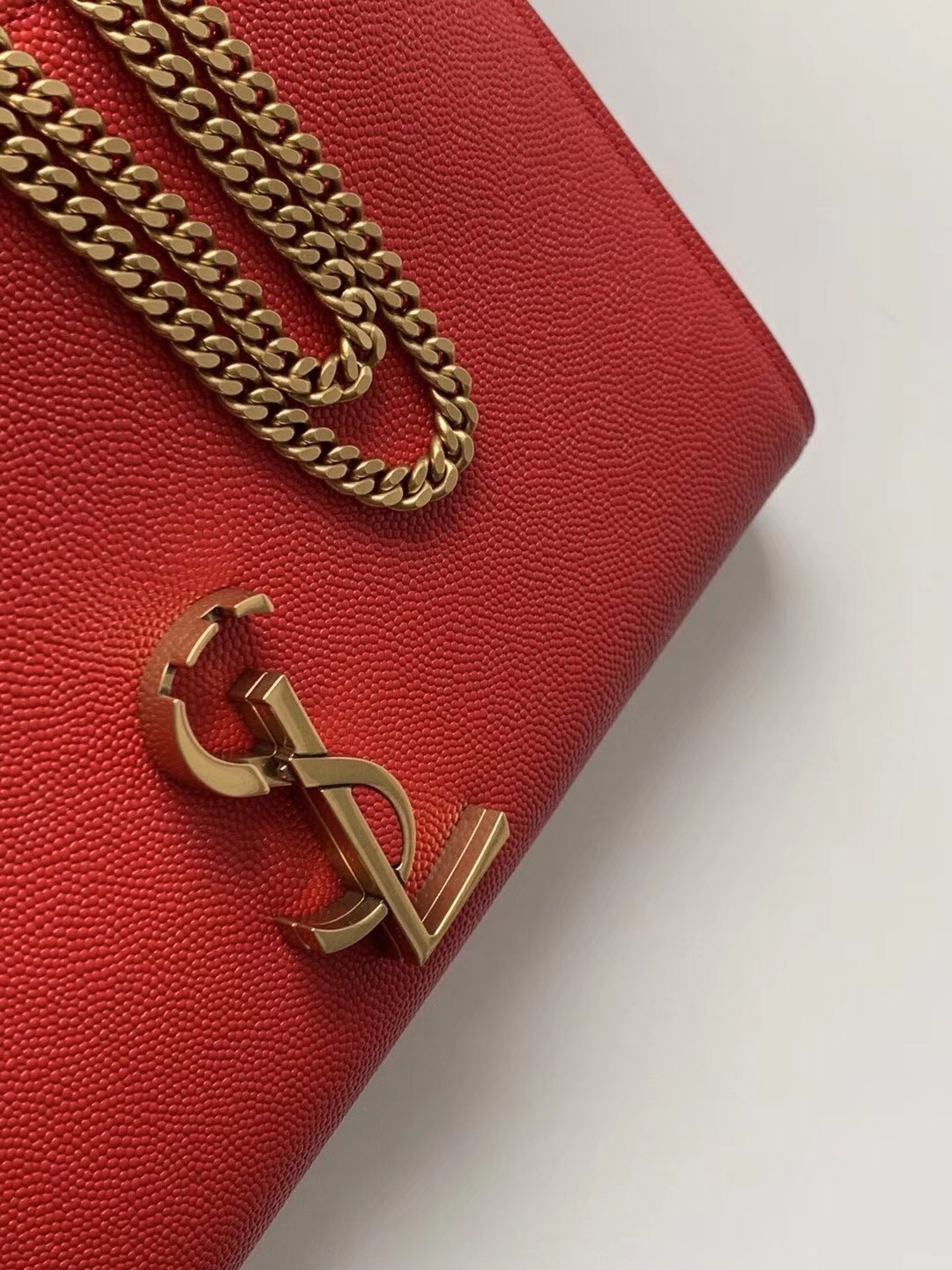 Saint Laurent WOC Cassandra Chain Wallet In Red Leather 131