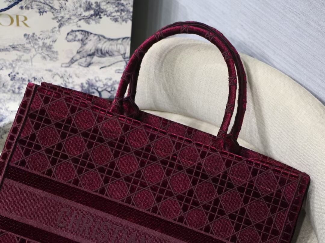 Dior Book Tote Bag In Bordeaux Cannage Embroidered Velvet 067