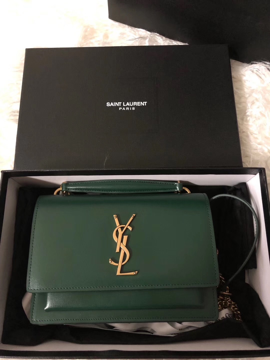 Saint Laurent WOC Sunset Chain Wallet In Green Calfskin 391