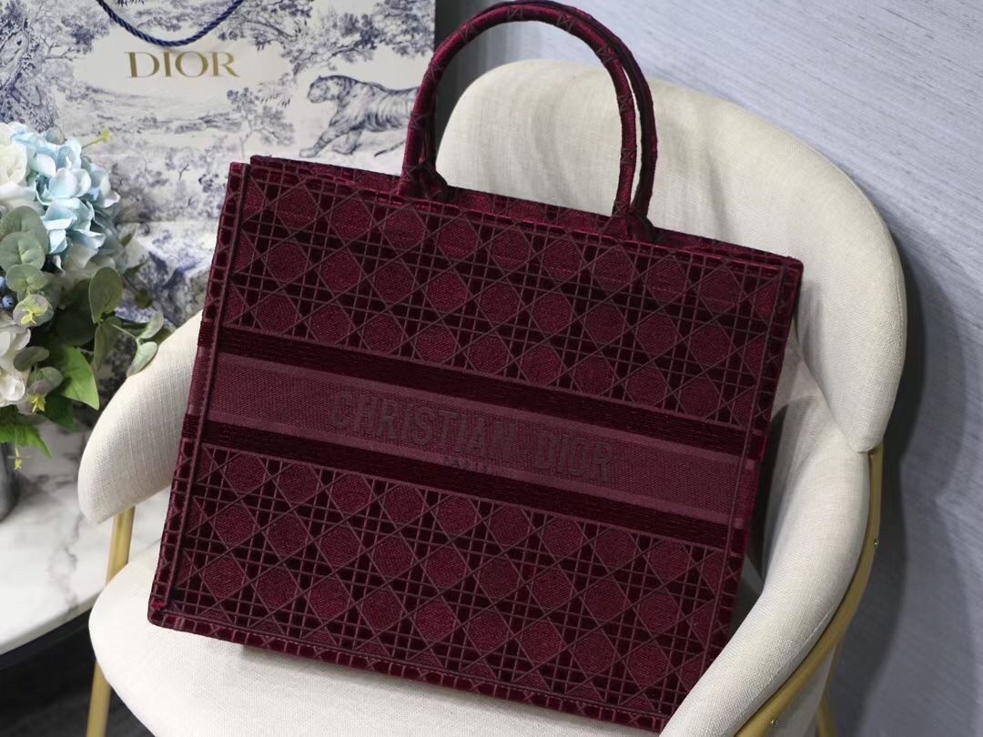 Dior Book Tote Bag In Bordeaux Cannage Embroidered Velvet 067