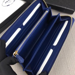 Prada Zipped Wallet In Blue Saffiano Leather 974