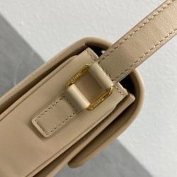 Celine Triomphe Teen Bag In Nude Leather 129