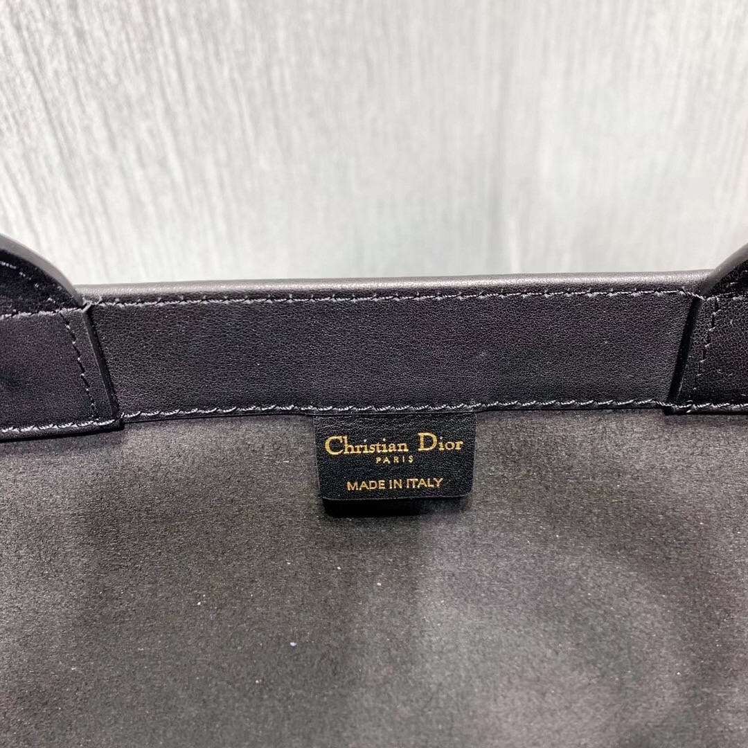 Dior Book Tote Bag In Black Smooth Calfskin 436