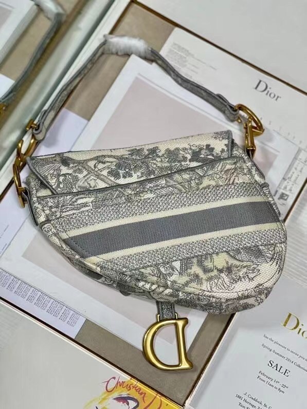 Dior Saddle Bag In Grey Toile de Jouy Embroidery 028