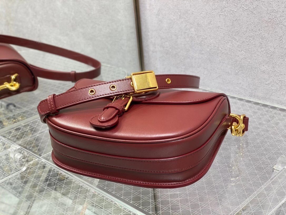 Dior Medium Bobby Bag In Bordeaux Calfskin 091